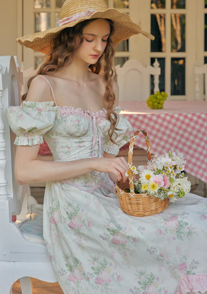 Embrace Timeless Beauty: Cottagecore Dresses and Princess-Inspired Elegance